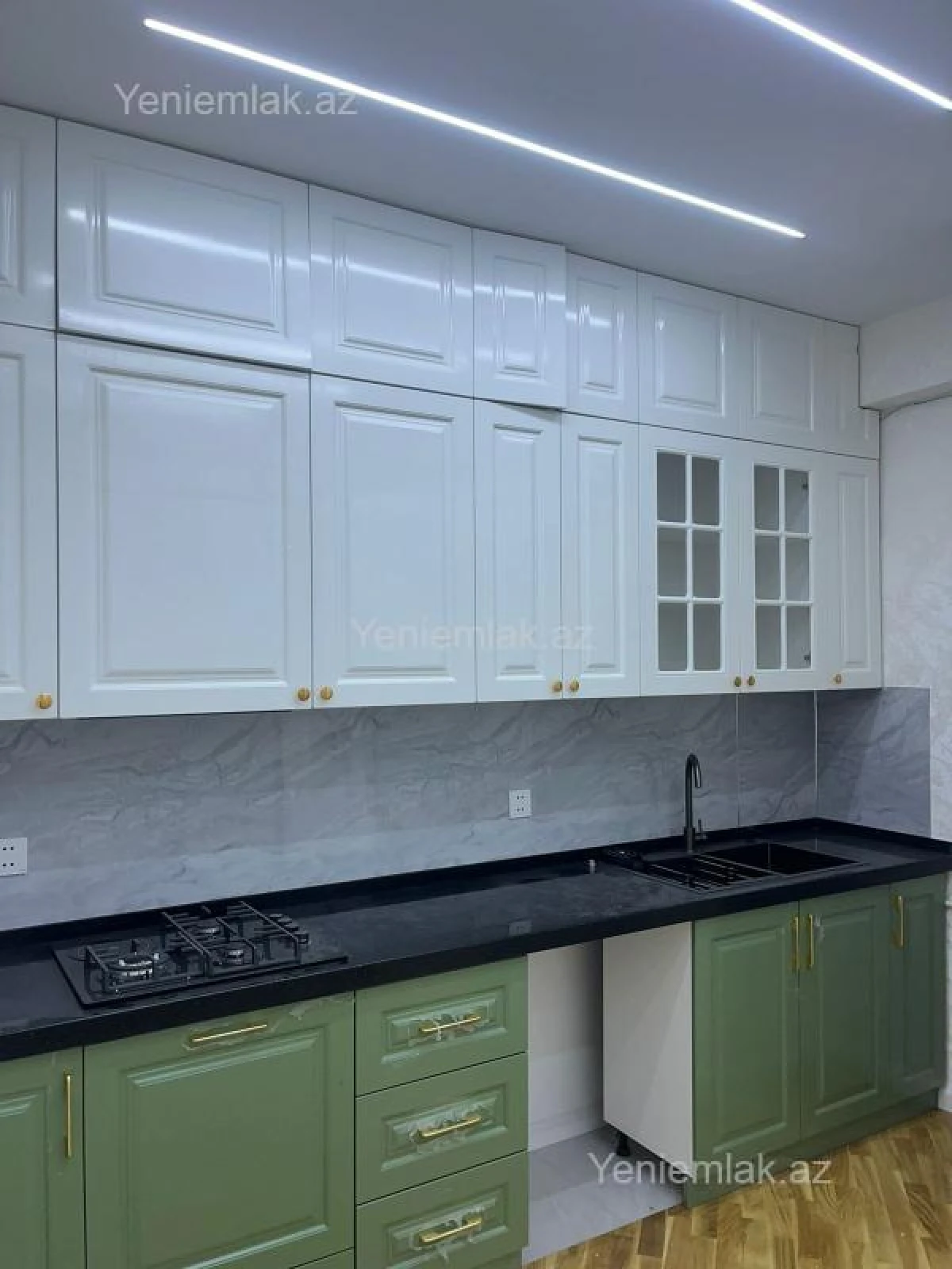 Satılır 3 otaqlı yeni tikili 100 m²