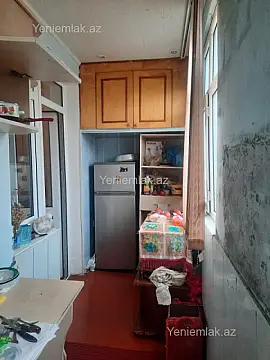 Satılır 2 otaqlı köhnə tikili 45 m²