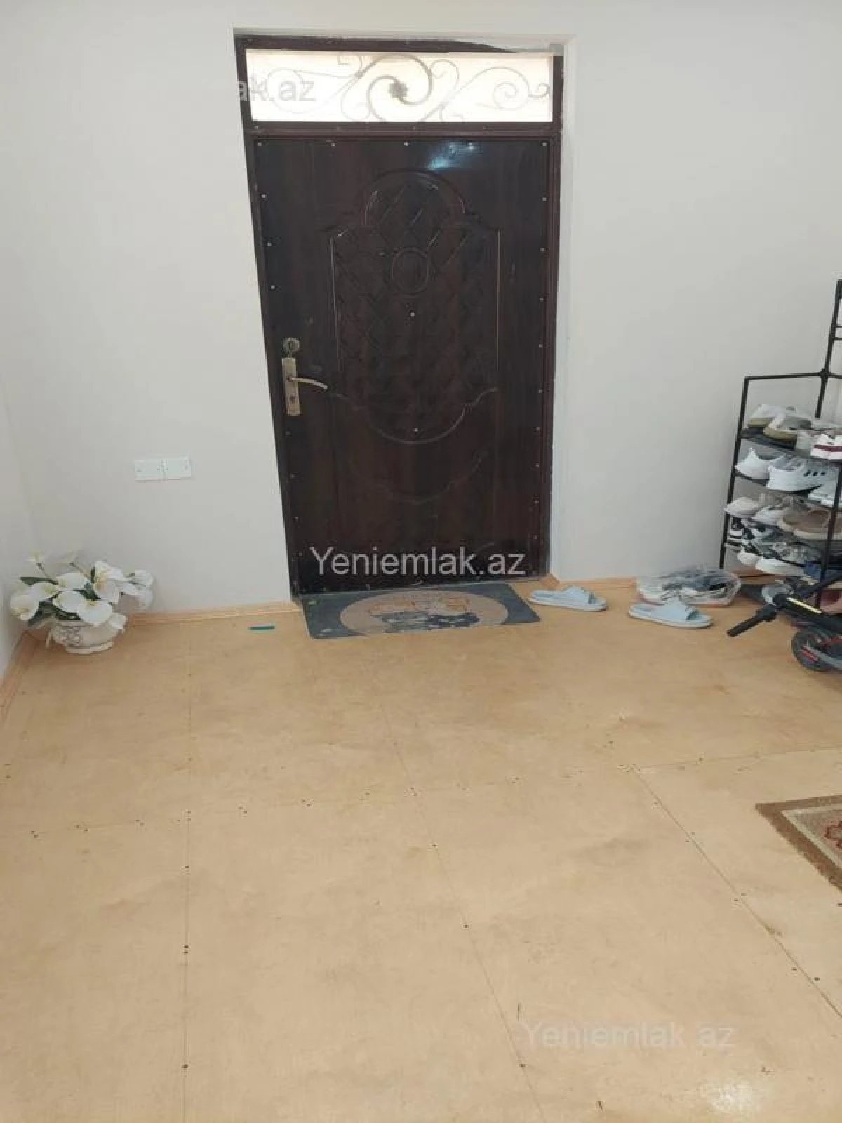 Satılır 6 otaqlı həyət evi 300 m²