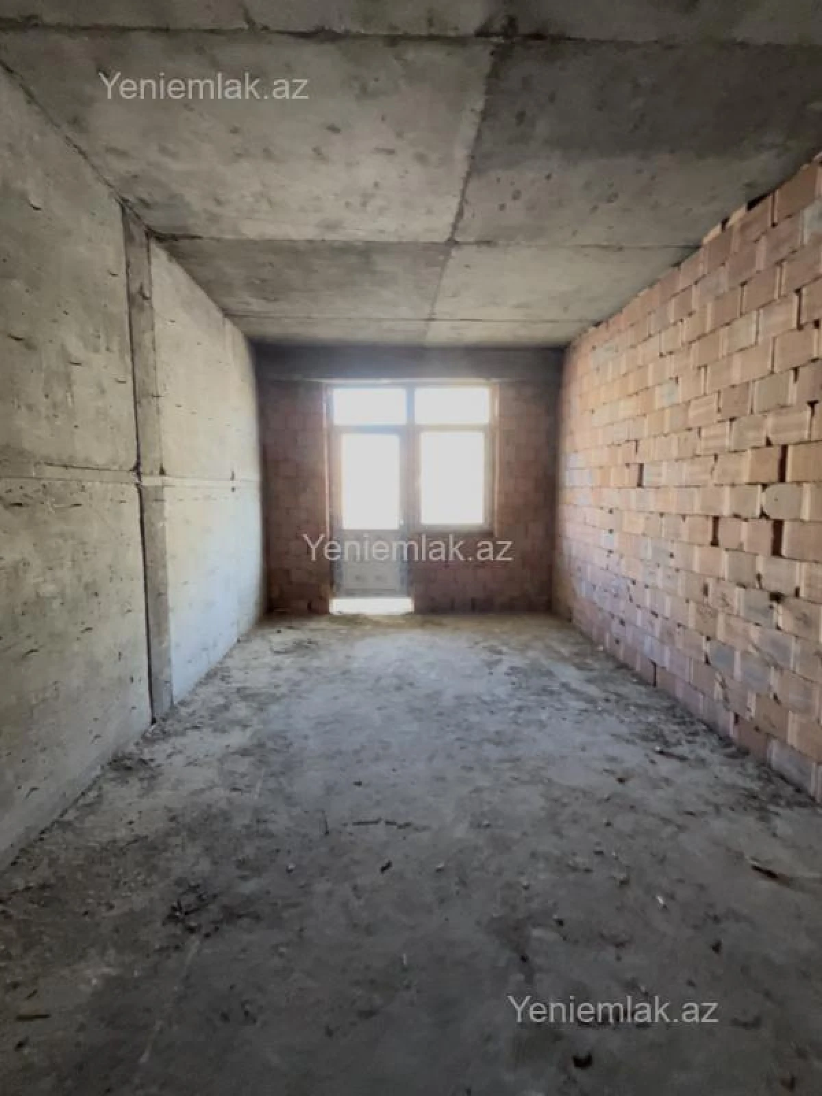 Satılır 3 otaqlı yeni tikili 88 m²