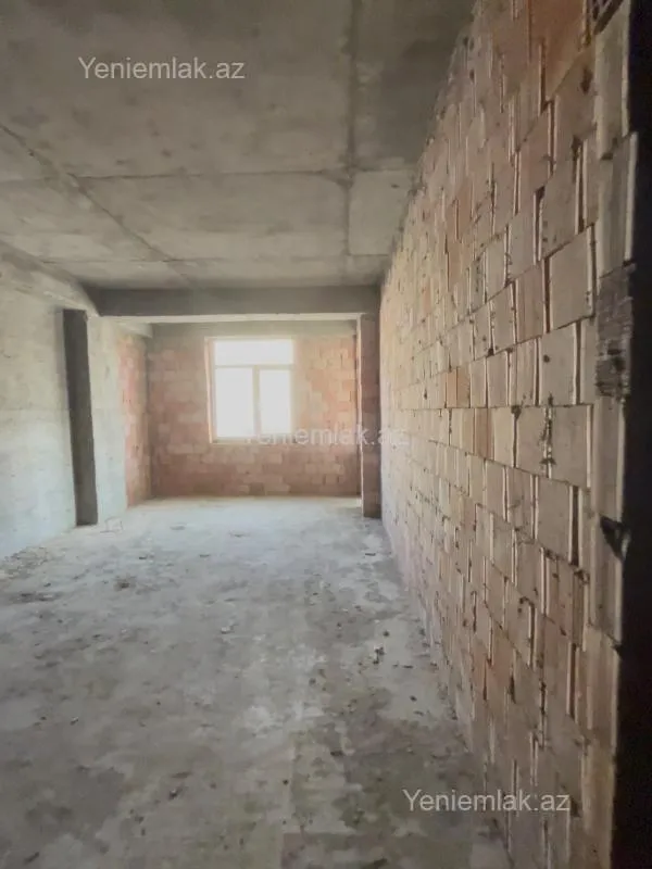 Satılır 3 otaqlı yeni tikili 88 m²