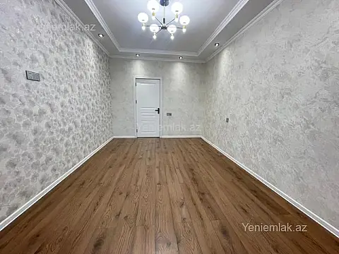 Satılır 3 otaqlı köhnə tikili 45 m²