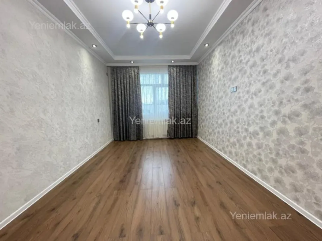 Satılır 3 otaqlı köhnə tikili 45 m²