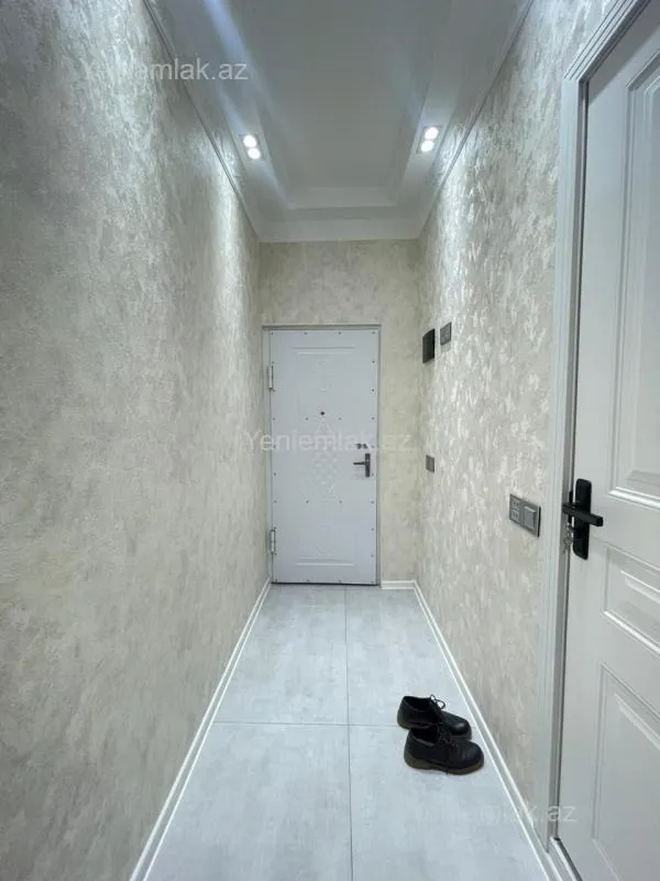 Satılır 3 otaqlı köhnə tikili 45 m²