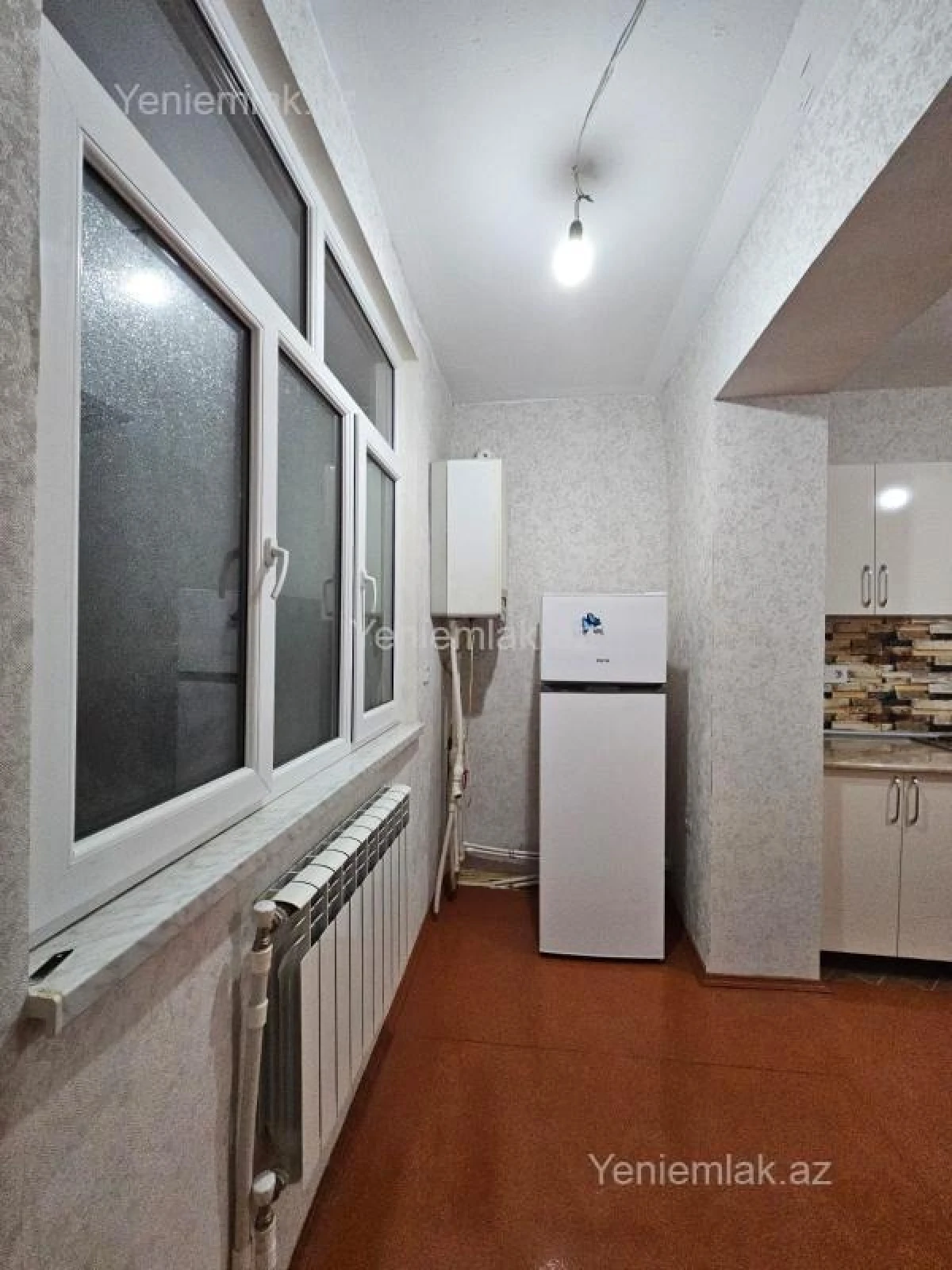 Satılır 1 otaqlı köhnə tikili 36 m²