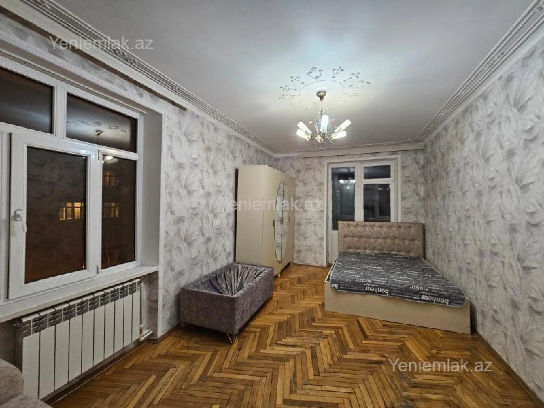 Satılır 1 otaqlı köhnə tikili 36 m²