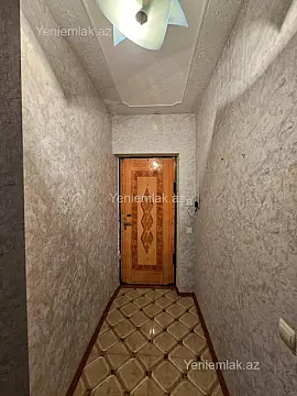 Satılır 1 otaqlı köhnə tikili 36 m²