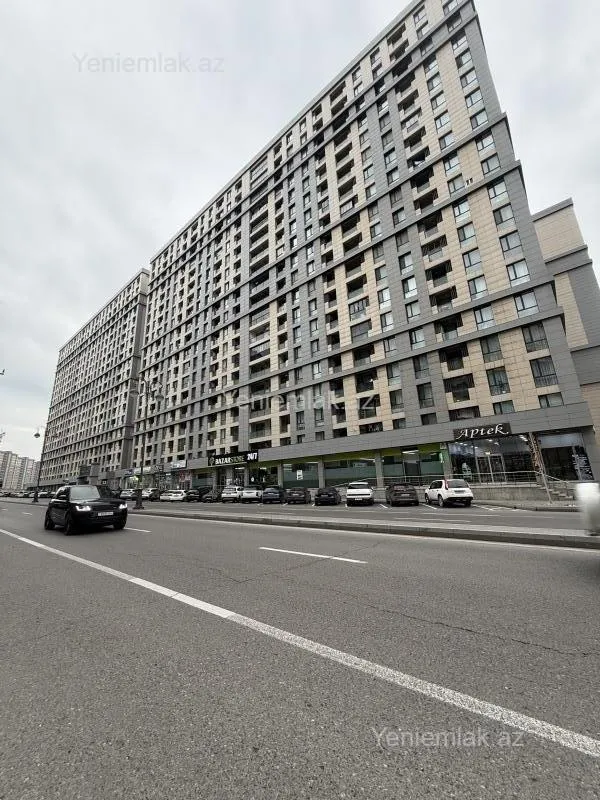 Satılır 3 otaqlı yeni tikili 92 m²