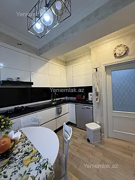 Satılır 3 otaqlı yeni tikili 92 m²