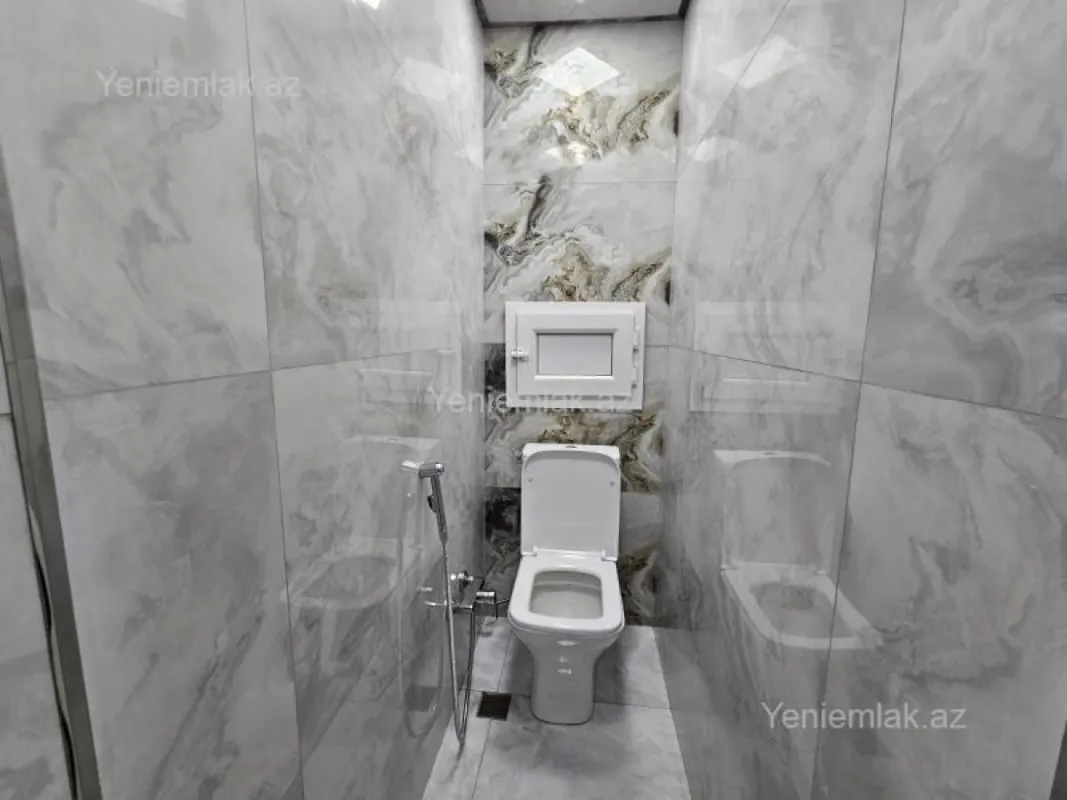 Satılır 2 otaqlı köhnə tikili 55 m²