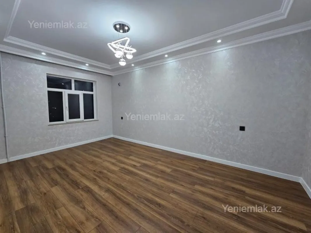 Satılır 2 otaqlı köhnə tikili 55 m²