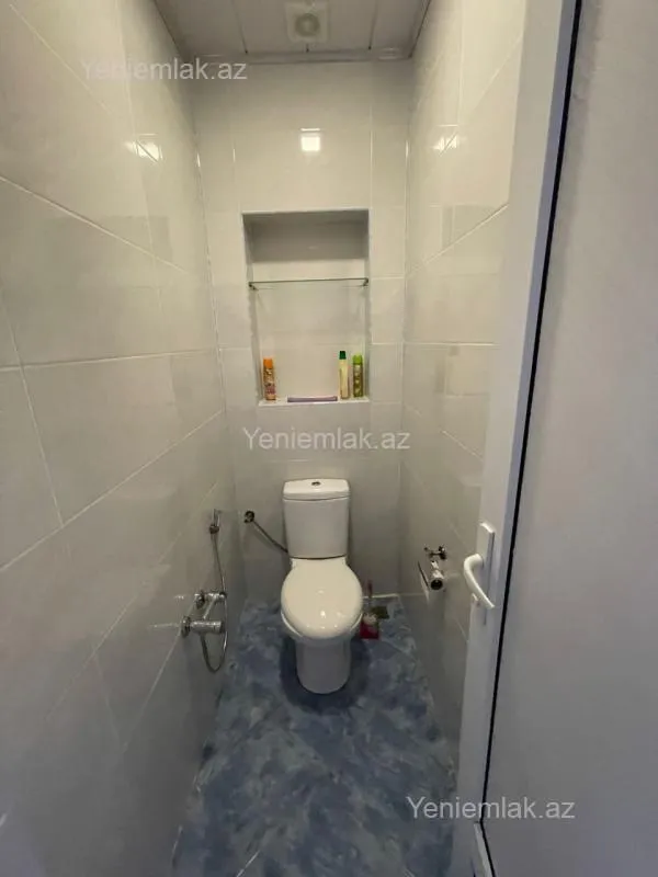 Satılır 7 otaqlı həyət evi 260 m²