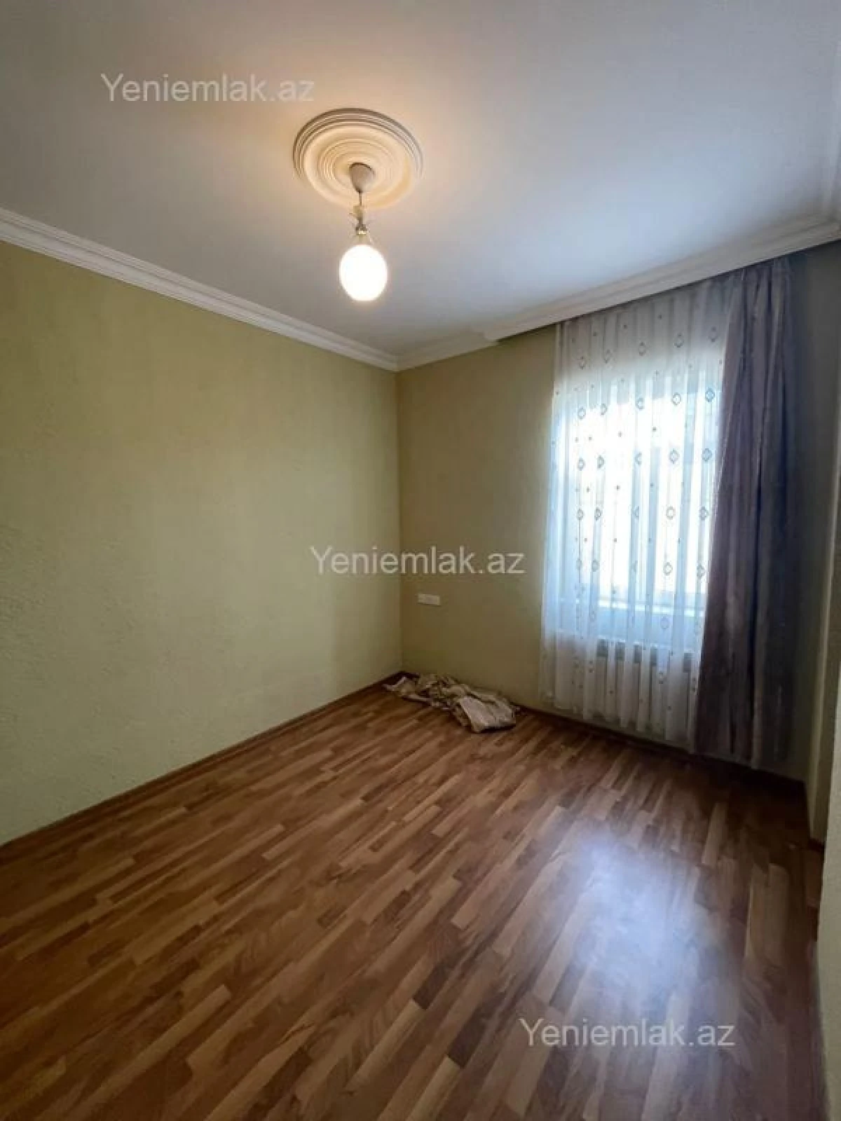 Satılır 7 otaqlı həyət evi 260 m²