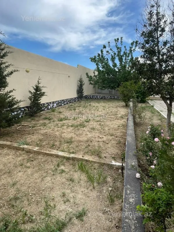Satılır 7 otaqlı həyət evi 260 m²