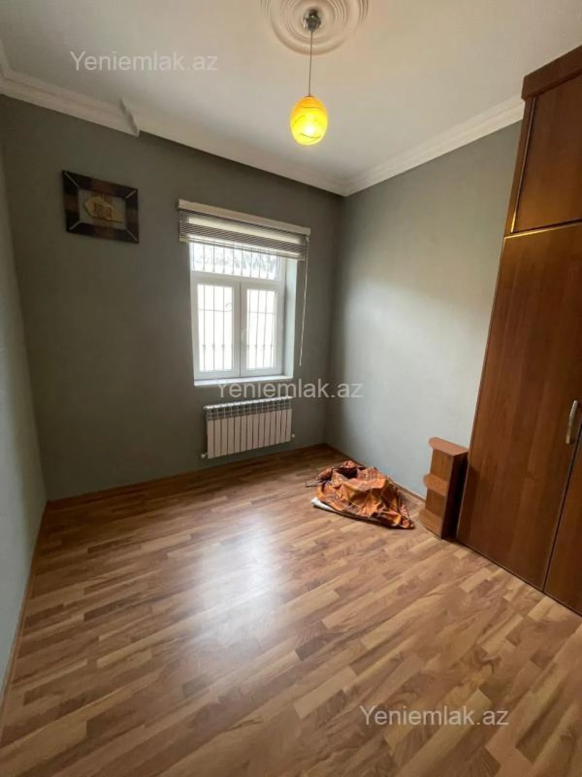 Satılır 7 otaqlı həyət evi 260 m²