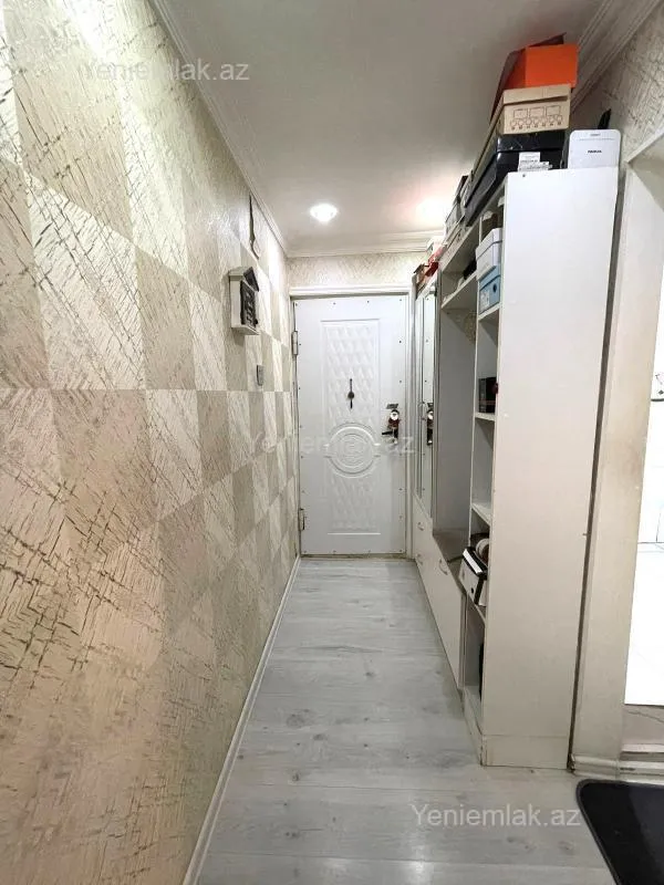 Satılır 2 otaqlı köhnə tikili 55 m²