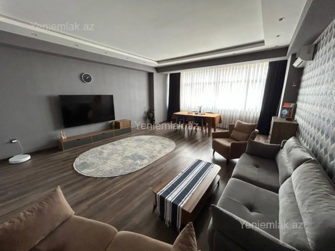 Satılır 3 otaqlı yeni tikili 136 m²