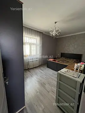 Satılır 4 otaqlı həyət evi 100 m²