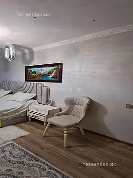 Satılır 5 otaqlı köhnə tikili 140 m² — Xırdalan 5 otaq 140.00 m²