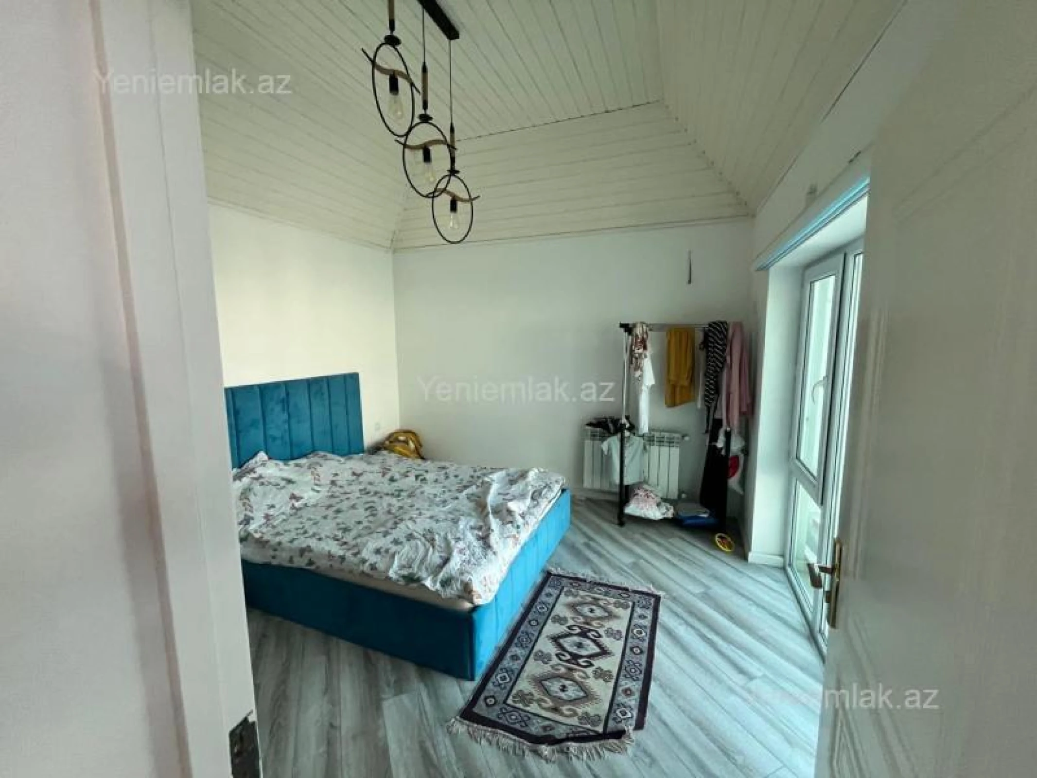 Satılır 4 otaqlı həyət evi 200 m²