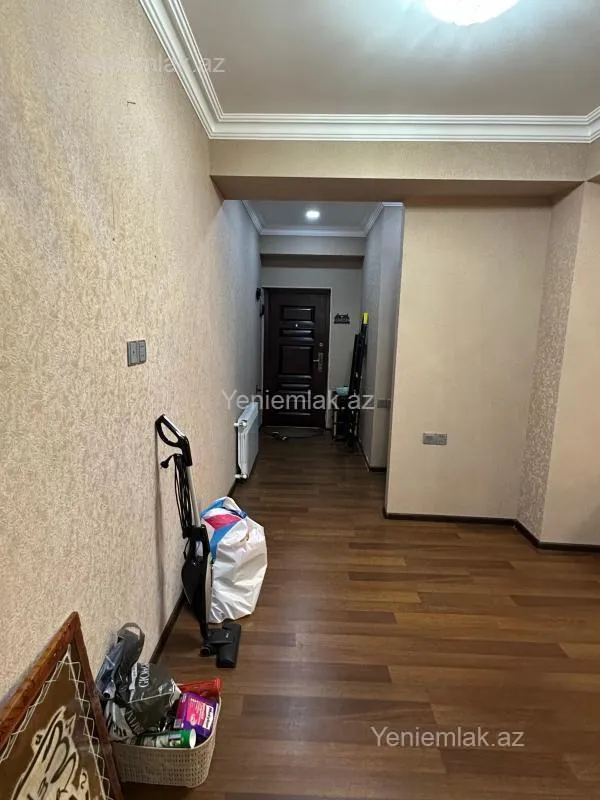 Satılır 3 otaqlı yeni tikili 72 m²