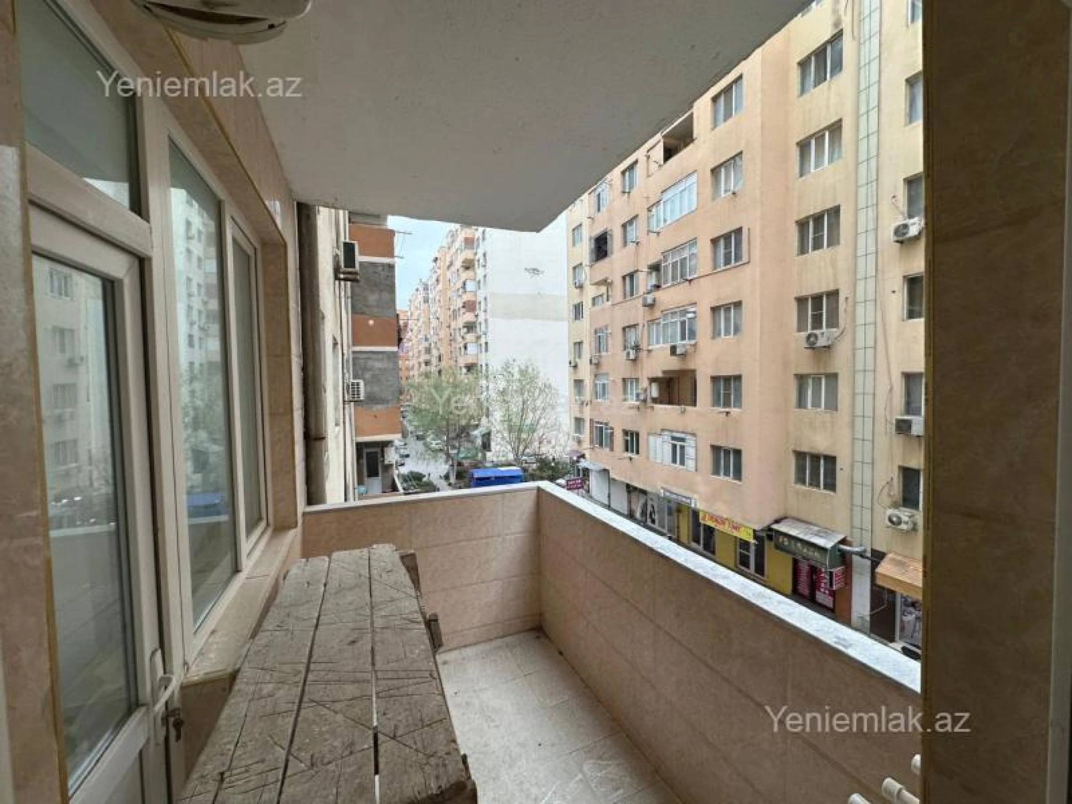 Satılır 2 otaqlı yeni tikili 70 m²