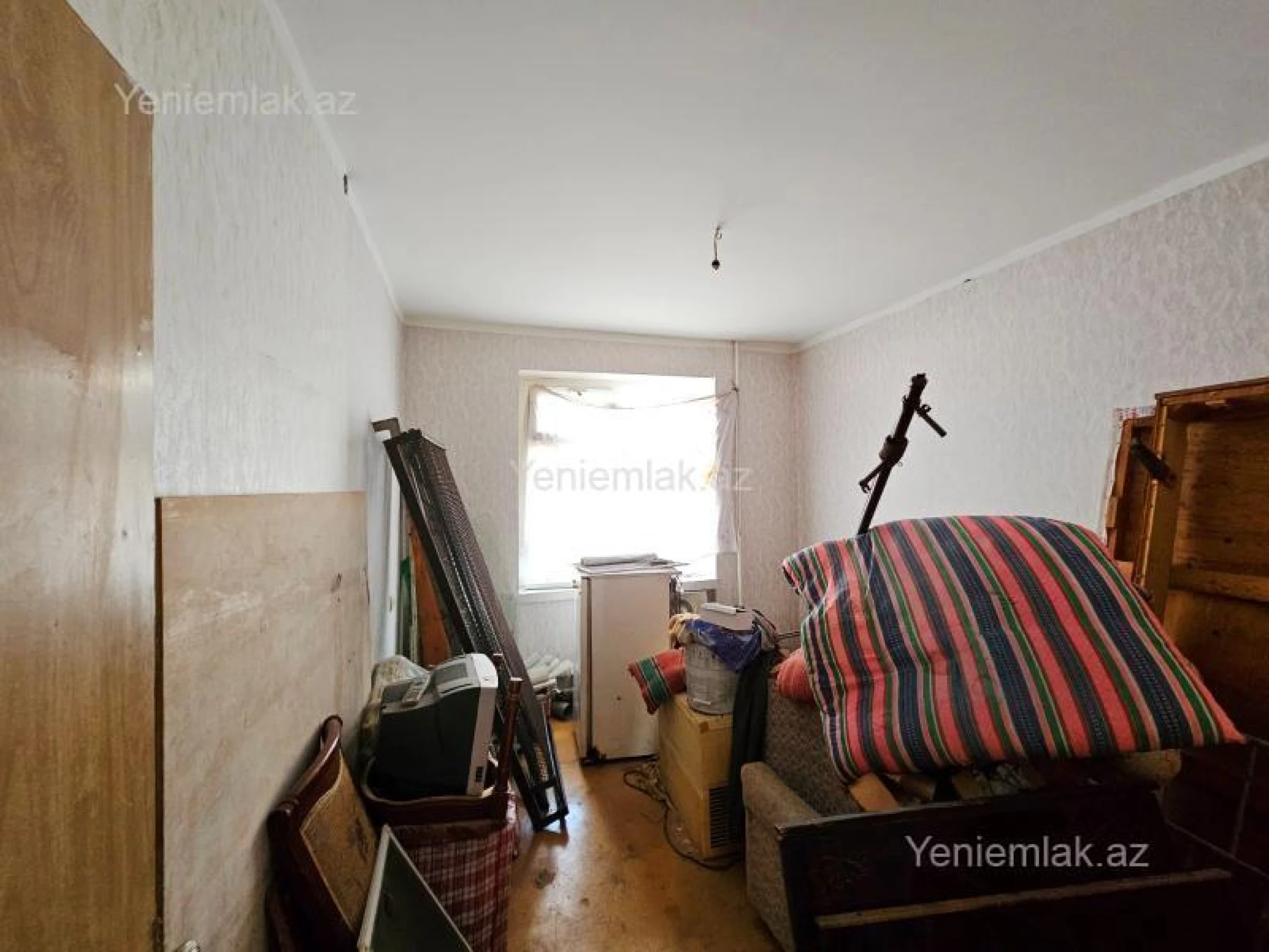 Satılır 5 otaqlı köhnə tikili 120 m²