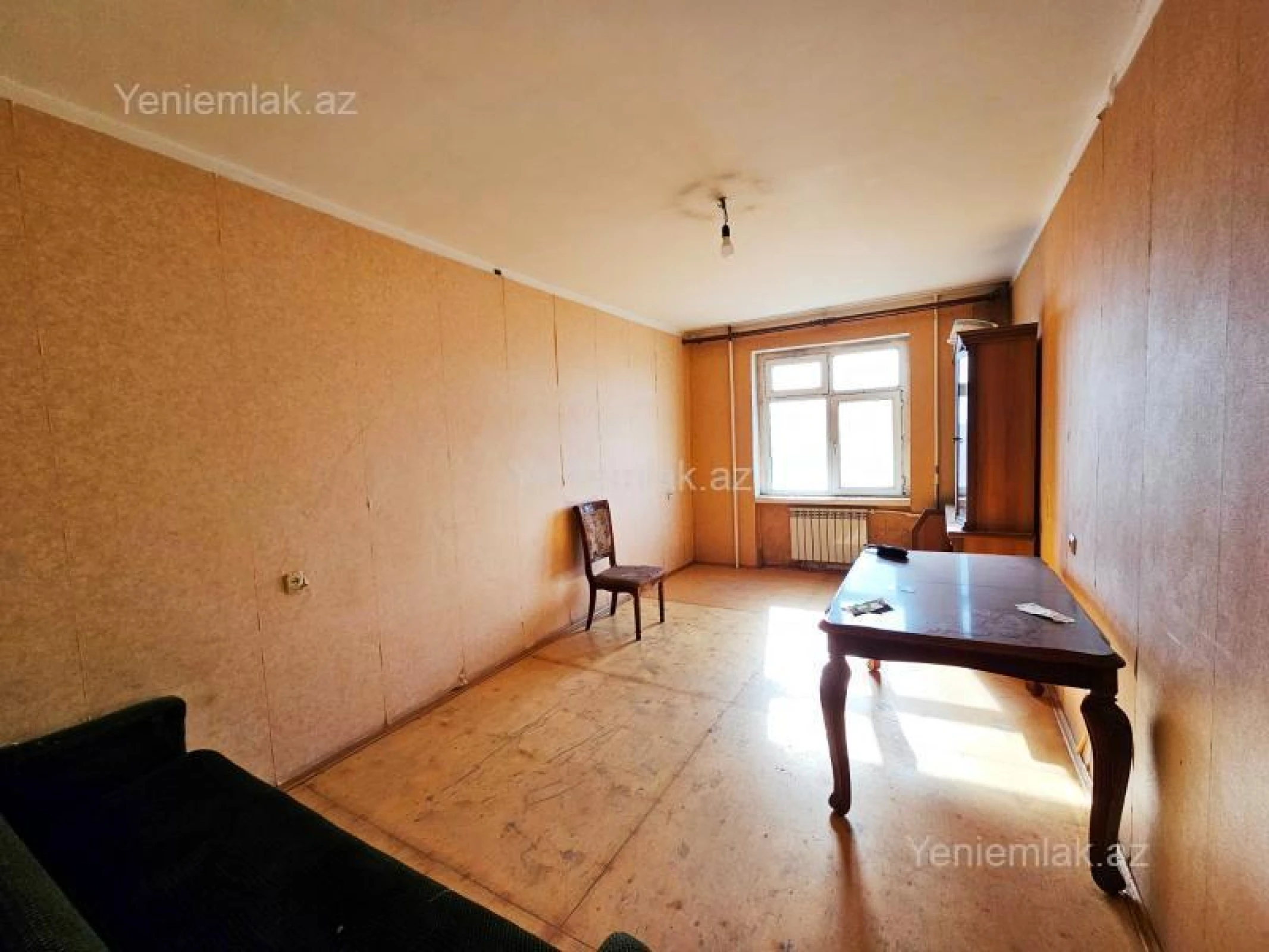 Satılır 5 otaqlı köhnə tikili 120 m²