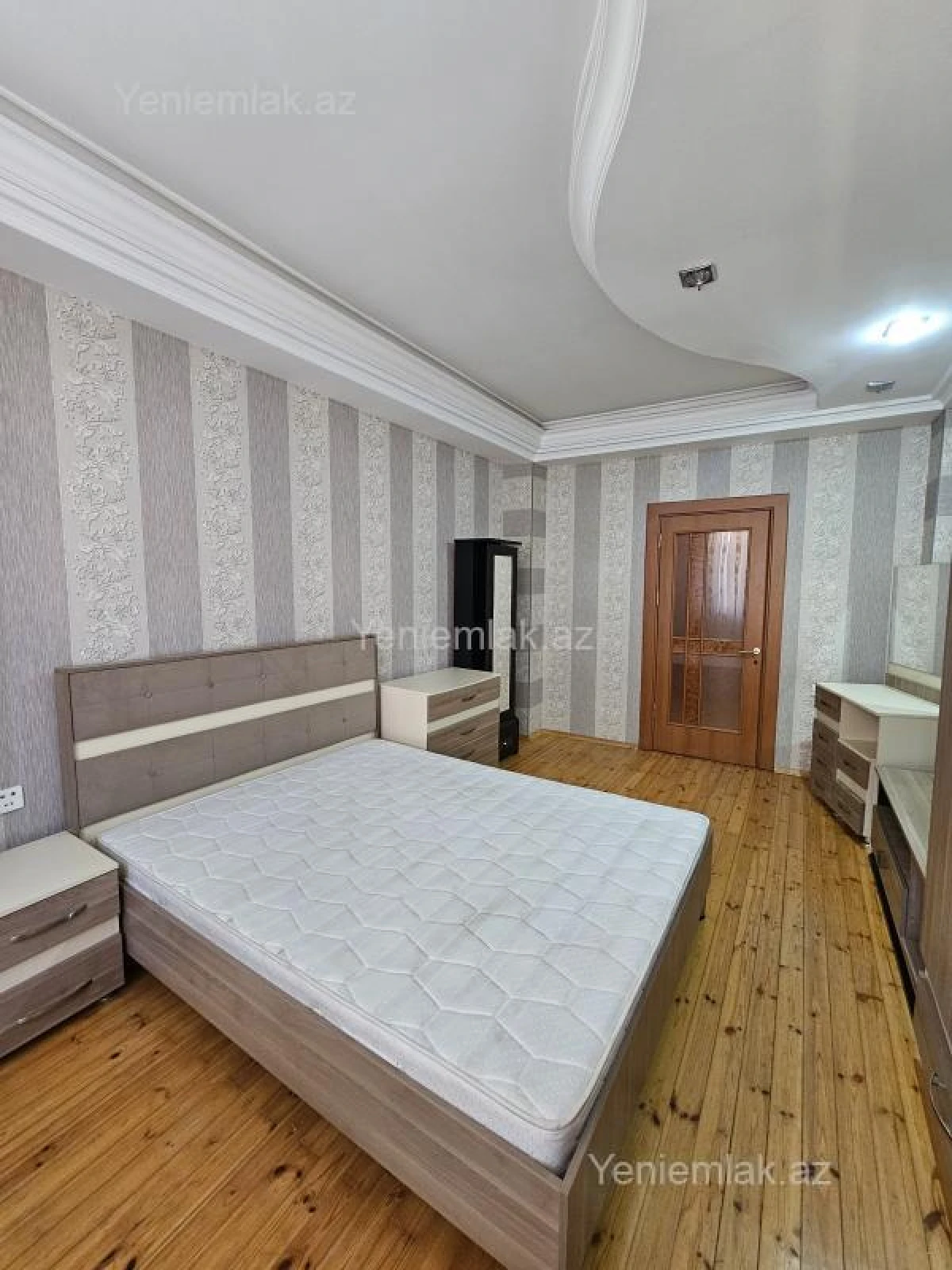 Satılır 2 otaqlı yeni tikili 62 m²
