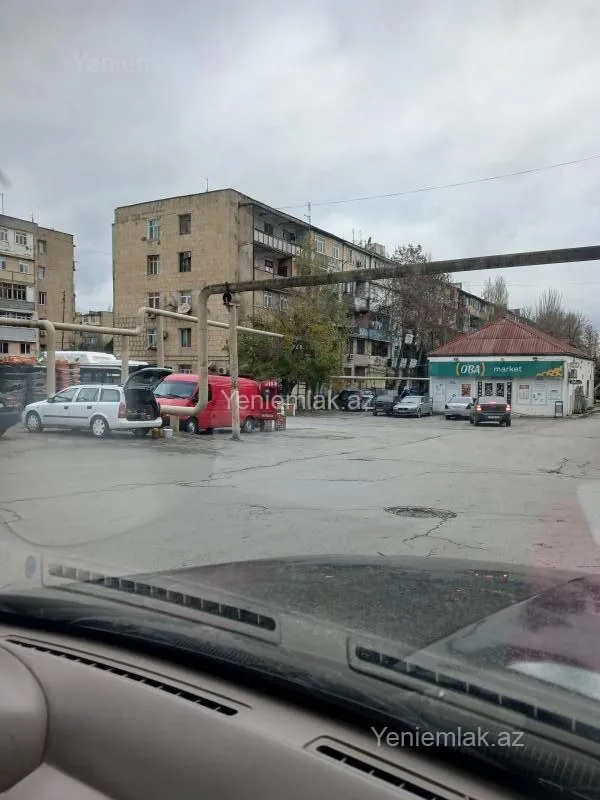 Satılır 3 otaqlı köhnə tikili 50 m²