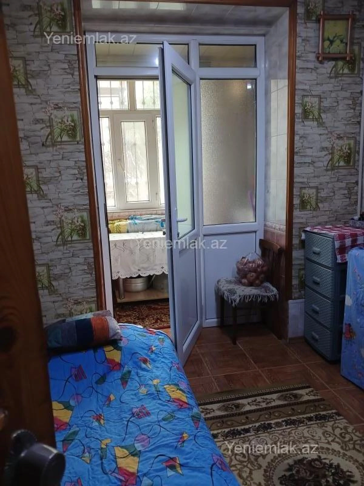 Satılır 3 otaqlı köhnə tikili 50 m²