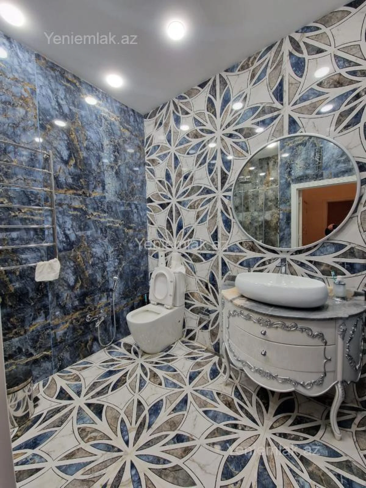 Satılır 5 otaqlı yeni tikili 240 m²