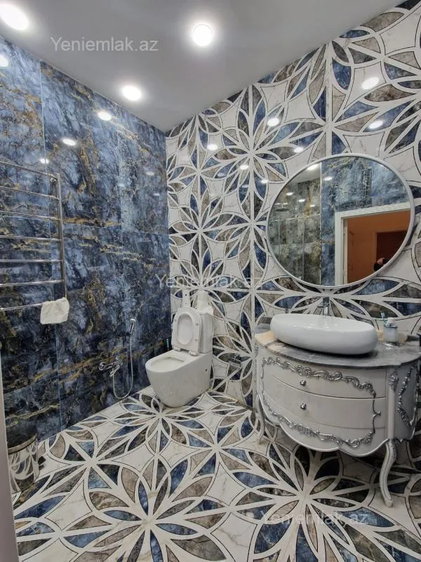 Satılır 5 otaqlı yeni tikili 240 m²