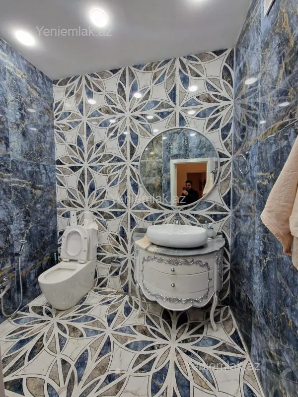 Satılır 5 otaqlı yeni tikili 240 m²