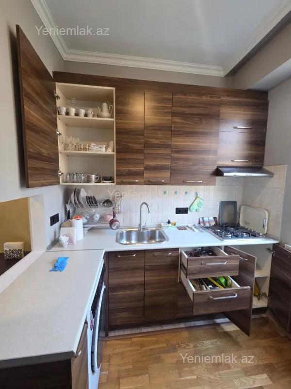 Satılır 1 otaqlı yeni tikili 30 m²