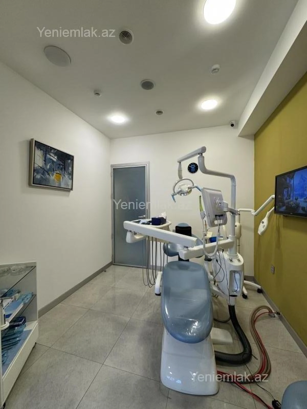 Satılır 4 otaqlı obyekt 85 m²
