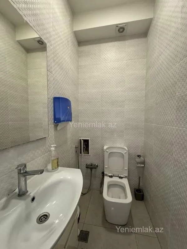 Satılır 4 otaqlı obyekt 85 m²