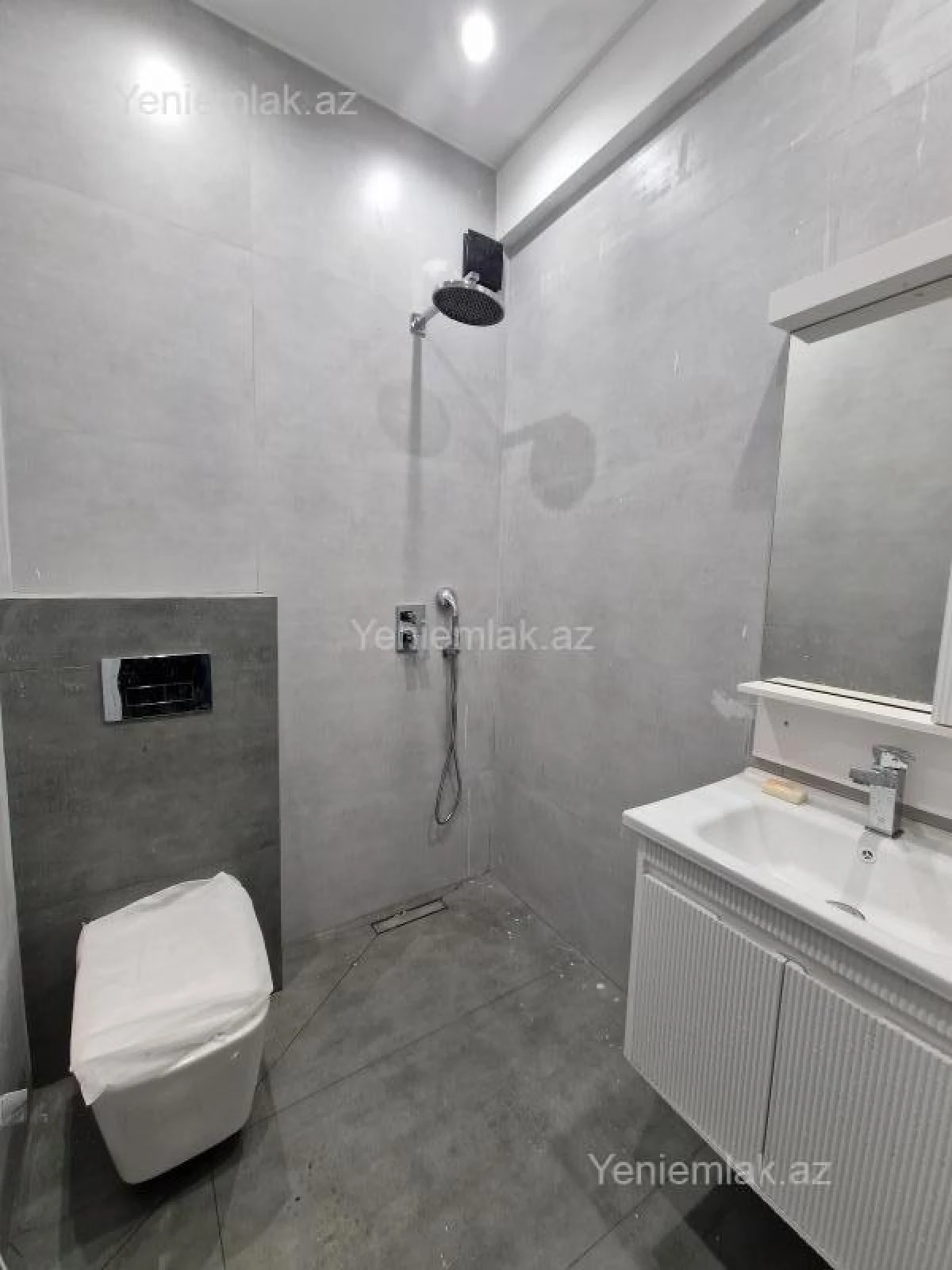 Satılır 2 otaqlı yeni tikili 57 m²