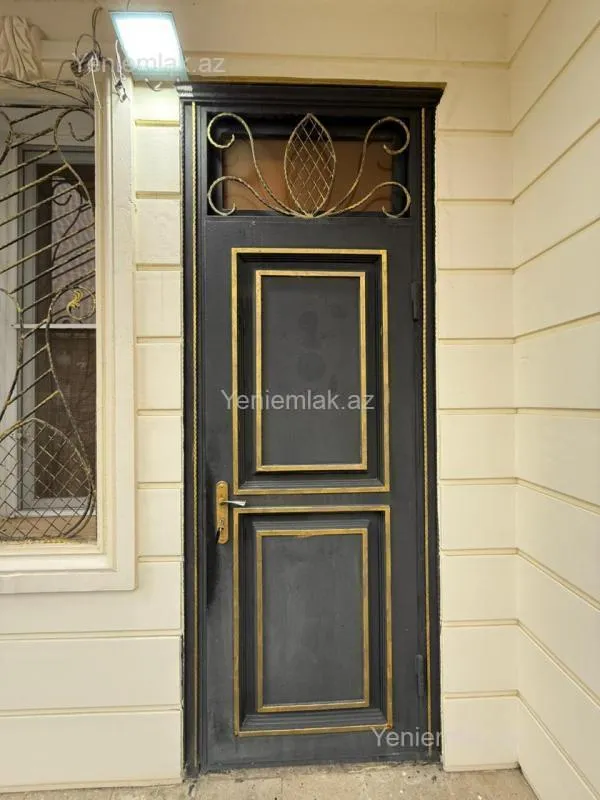 Satılır 6 otaqlı həyət evi 210 m²