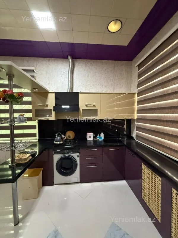 Satılır 6 otaqlı həyət evi 210 m²