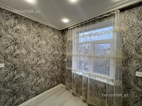 Satılır 2 otaqlı köhnə tikili 40 m²