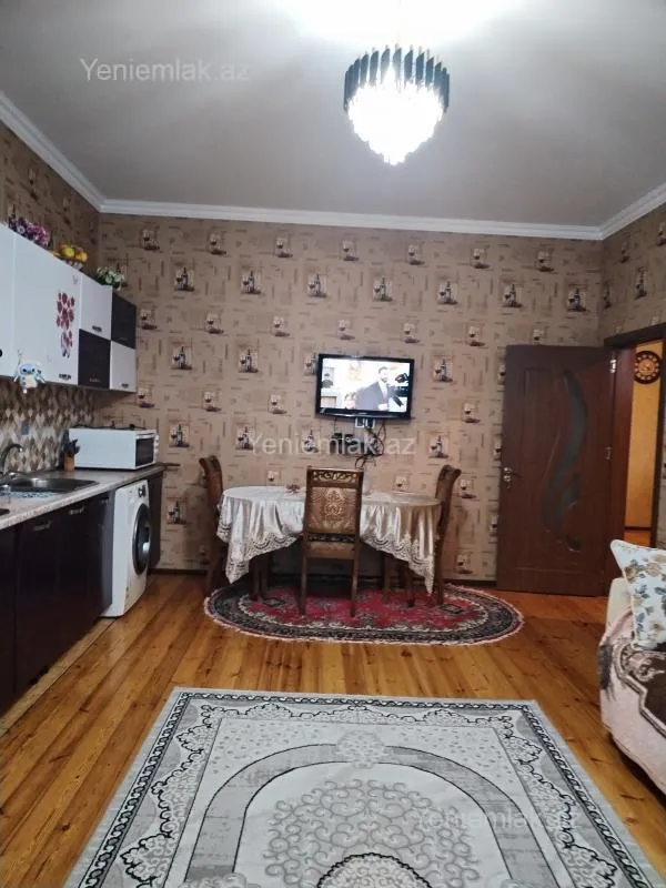 Satılır 5 otaqlı həyət evi 120 m²