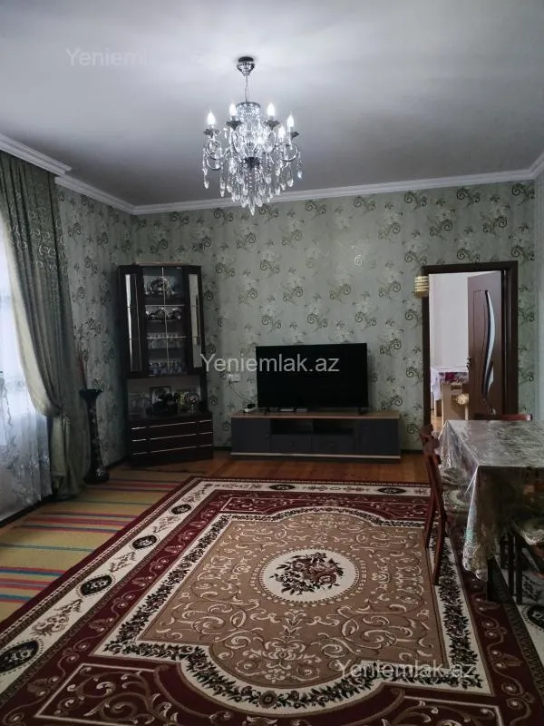 Satılır 5 otaqlı həyət evi 120 m²