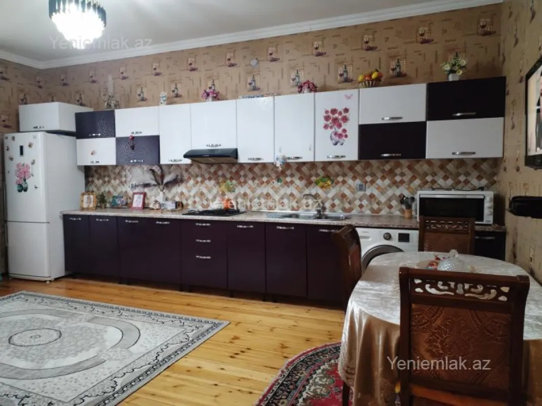 Satılır 5 otaqlı həyət evi 120 m²