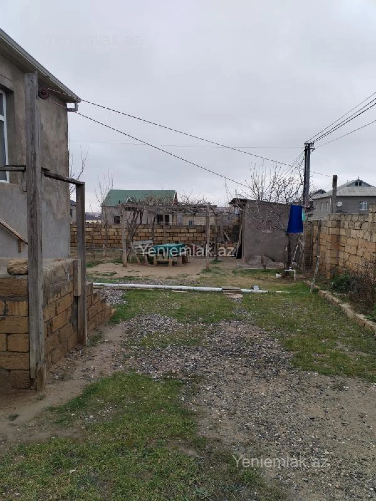 Satılır 5 otaqlı həyət evi 120 m²