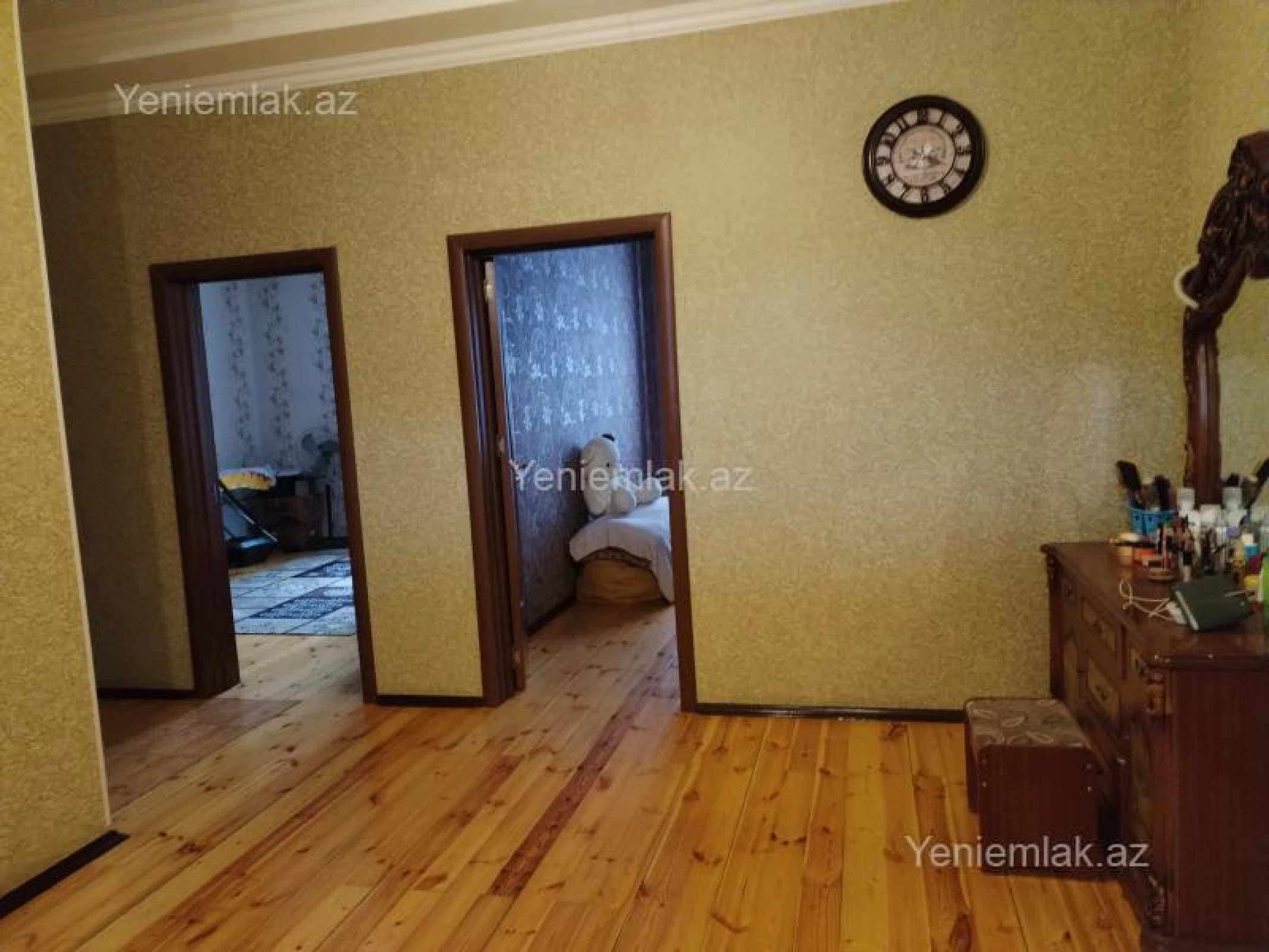 Satılır 5 otaqlı həyət evi 120 m²