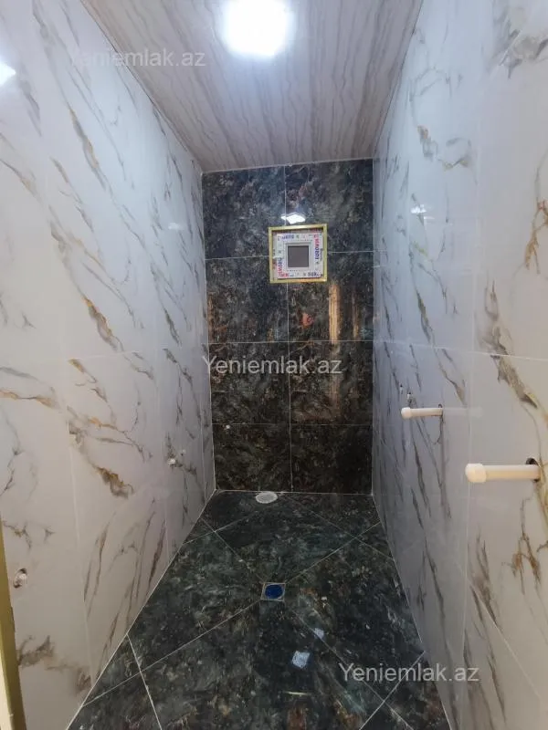 Satılır 5 otaqlı həyət evi 130 m²