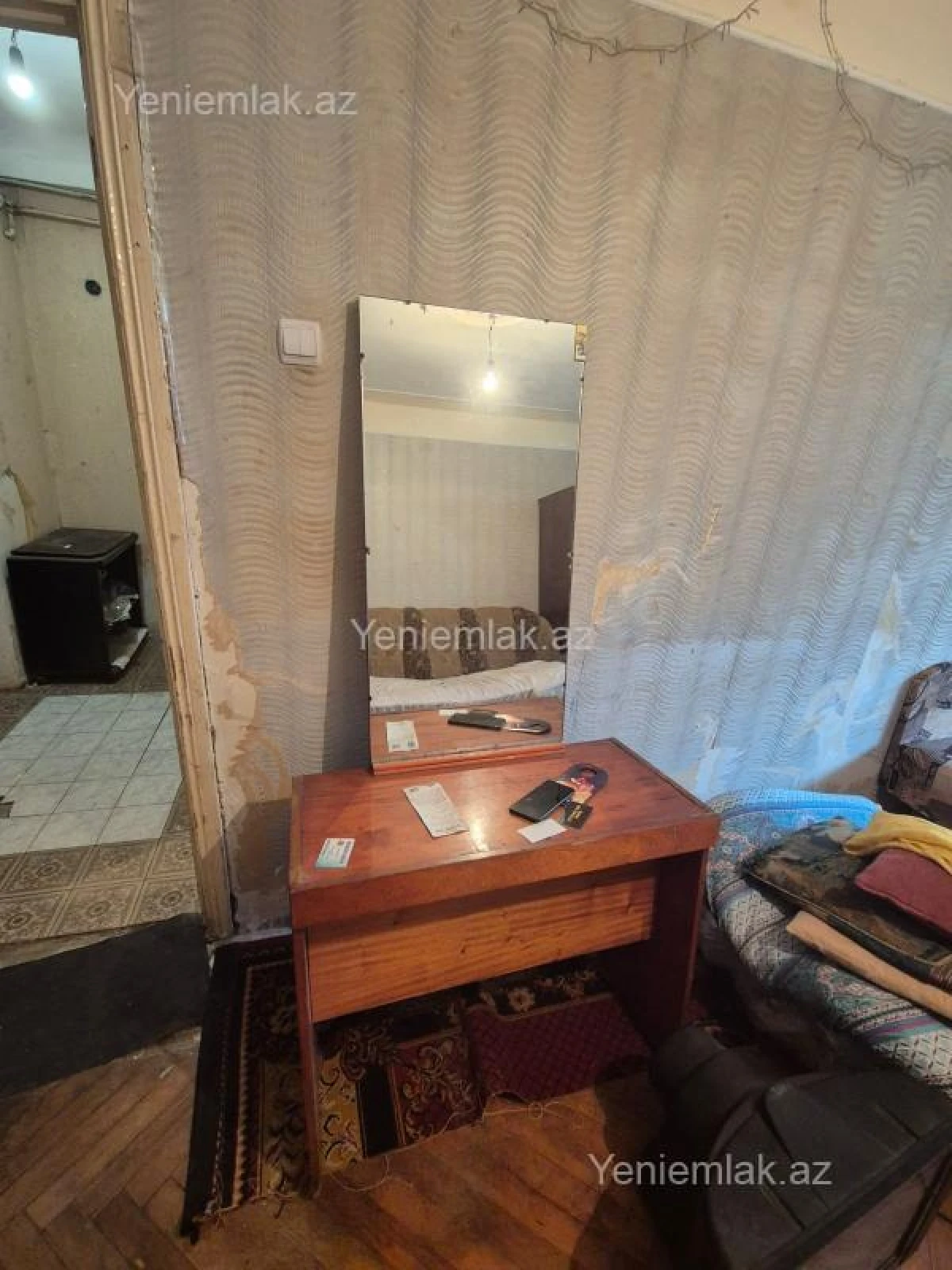 Satılır 2 otaqlı köhnə tikili 50 m²