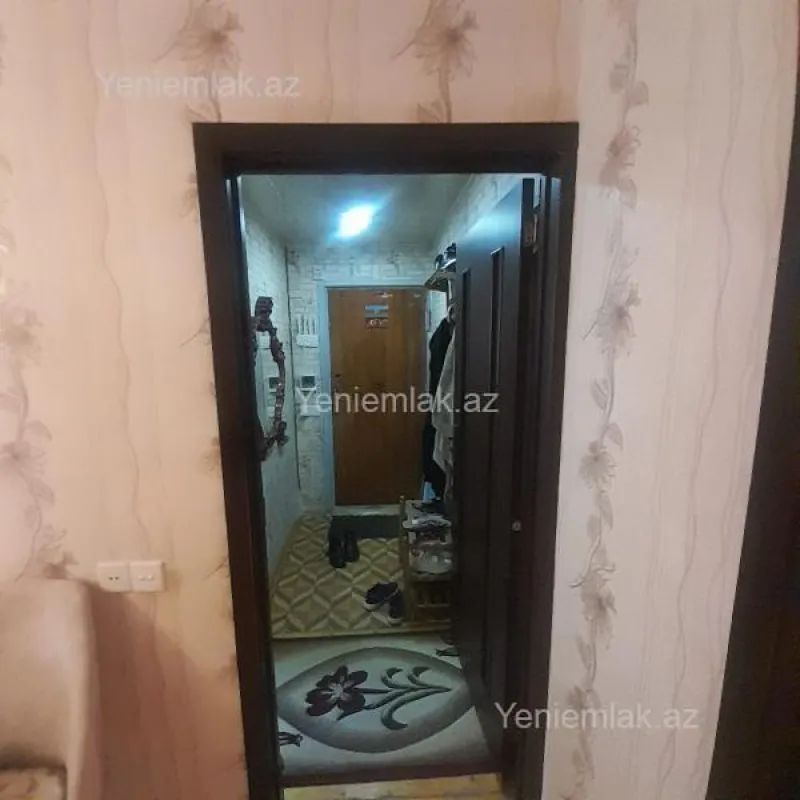 Satılır 2 otaqlı köhnə tikili 50 m²