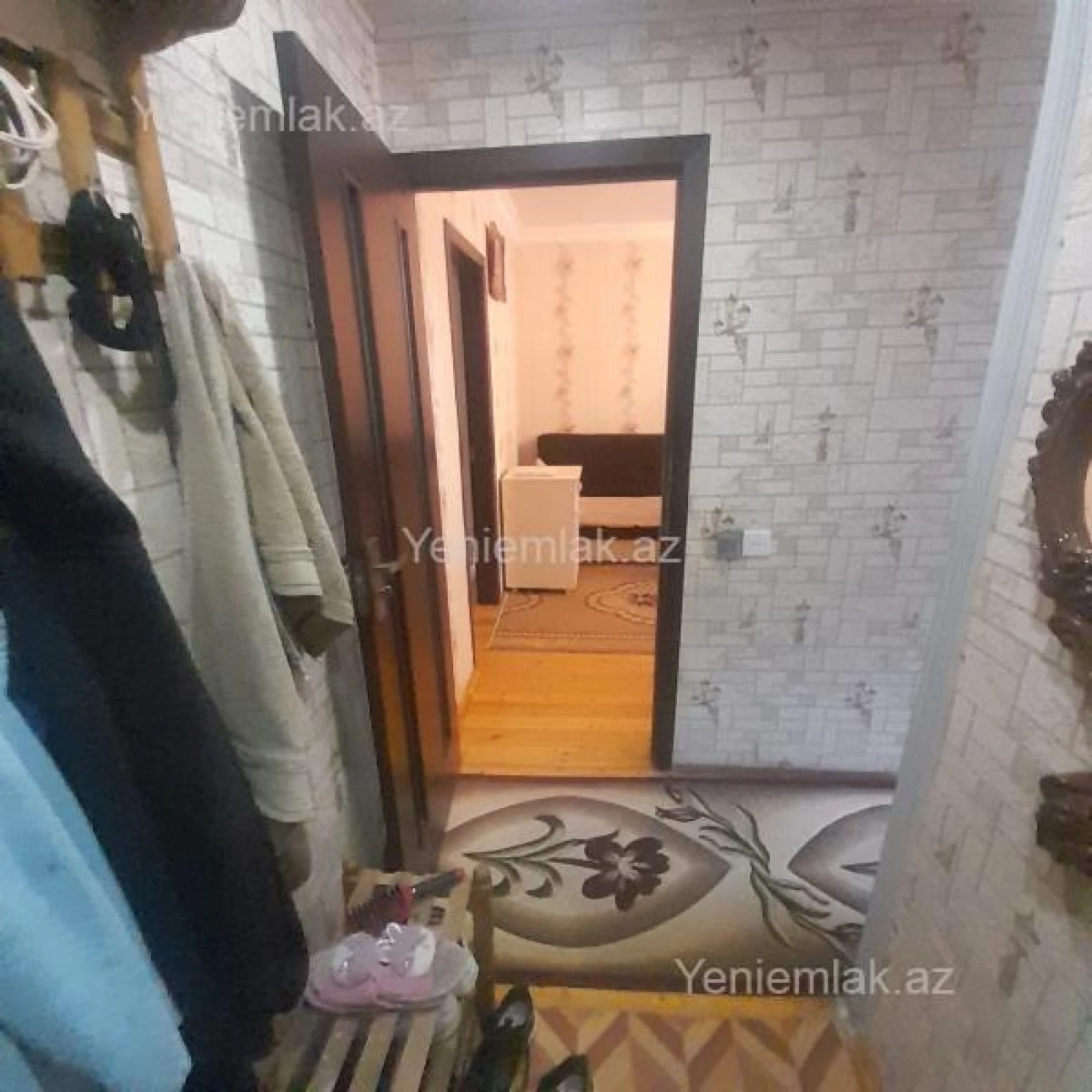 Satılır 2 otaqlı köhnə tikili 50 m²